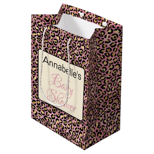 Chic Pink Gold Leopard Muster Baby Duschgeschenk Mittlere Geschenktüte (Vorderseite Schrägansicht)
