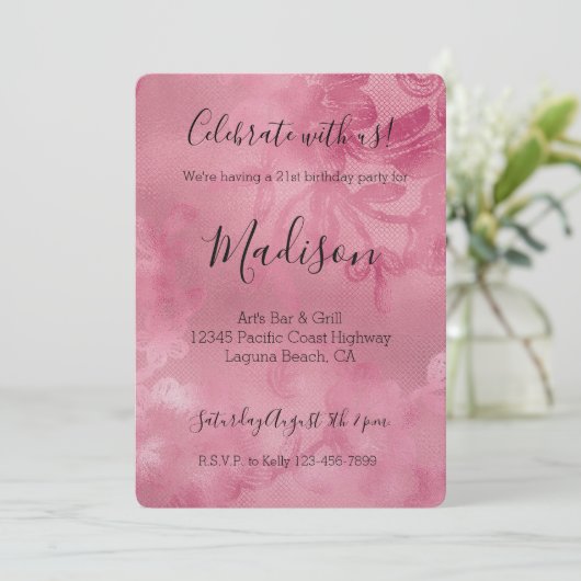 Chic Pink Lace Einladung (Stehend Vorderseite)