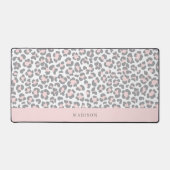 Chic Pink Leopard Print Personalisiert Schreibtischunterlage (Vorderseite)