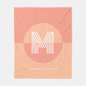 Chic Pink Peach Geometric Modern Monogram Fleecedecke (Vorderseite)