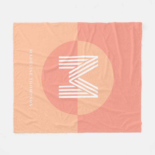 Chic Pink Peach Geometric Modern Monogram Fleecedecke (Vorderseite (Horizontal))