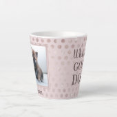 Chic Pink Polka Dot Pet Foto Milchtasse (Vorderseite)