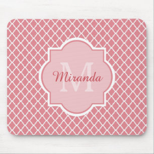 Chic Pink Quatrefolie Monogramm mit Name Mousepad