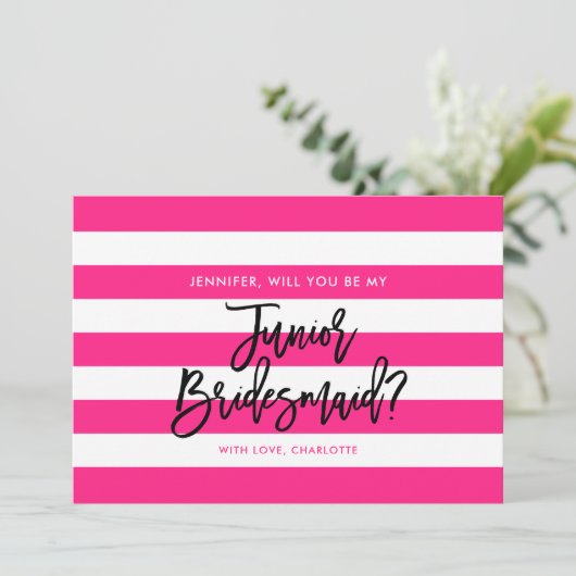 Chic Pink Streifen werden Sie meine Junior-Brautju Einladung (Stehend Vorderseite)