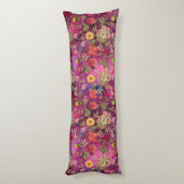 Chic pink violette Blumen monogramm Blumenmuster Seitenschläferkissen (Rückseite (Vertikal))