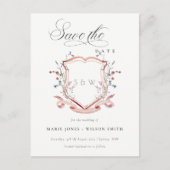 Chic Pink Wildblume Monogram Wappen Save the Date Ankündigungspostkarte (Vorderseite)