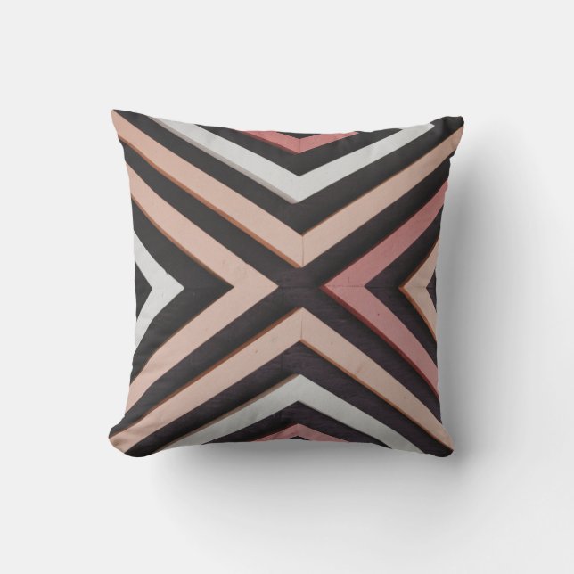 Chic Prints: Trending Throw Pillow Designs Kissen (Vorderseite)