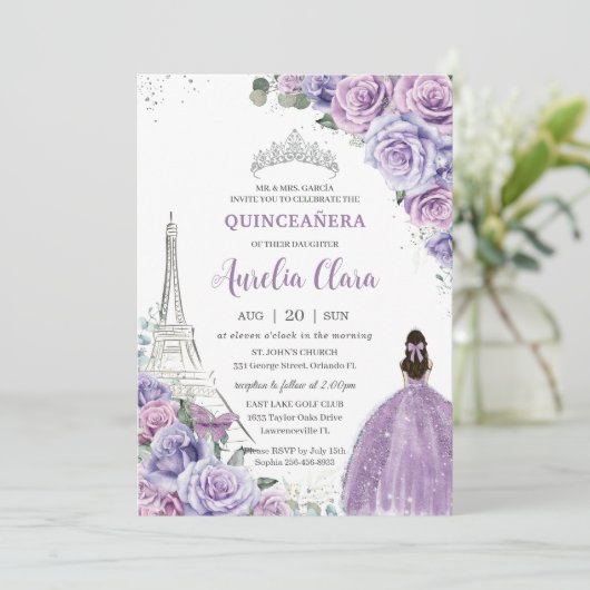 Chic Quinceañera Lila Floral Paris Eiffel Silver Einladung (Stehend Vorderseite)