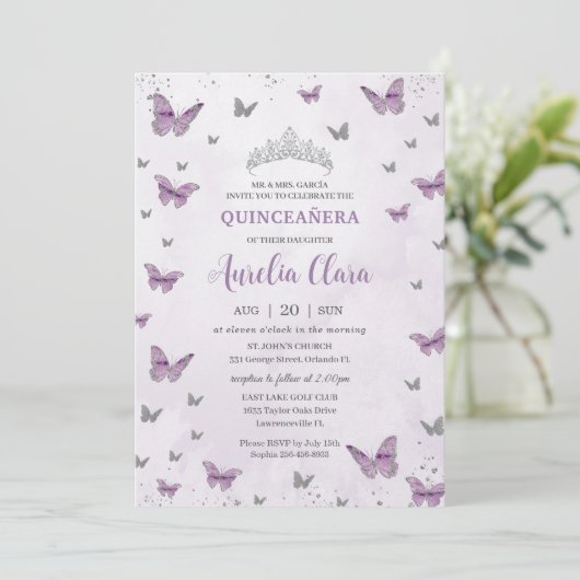 Chic Quinceañera Lila Lilac Butterflies Silver Einladung (Stehend Vorderseite)