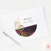 Chic Rainbow Spirals auf Lila Tiefen Runder Aufkleber (Umschlag)