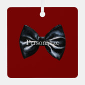 Chic Red Black Bow Krawatte Personalisiert Ornament Aus Metall (Vorderseite)
