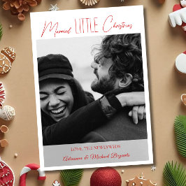 Chic Red Calligraphy Married Little Christmas Feiertagskarte