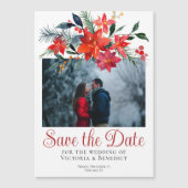 Chic Red Christmas Poinsettia Foto Save the Date Magneteinladung (Vorderseite)