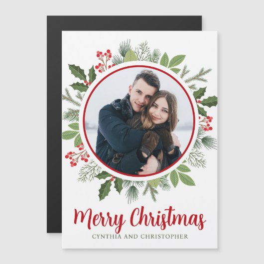 Chic Red Holly Christmas Wreath Foto Magnet Card (Vorne/Hinten)