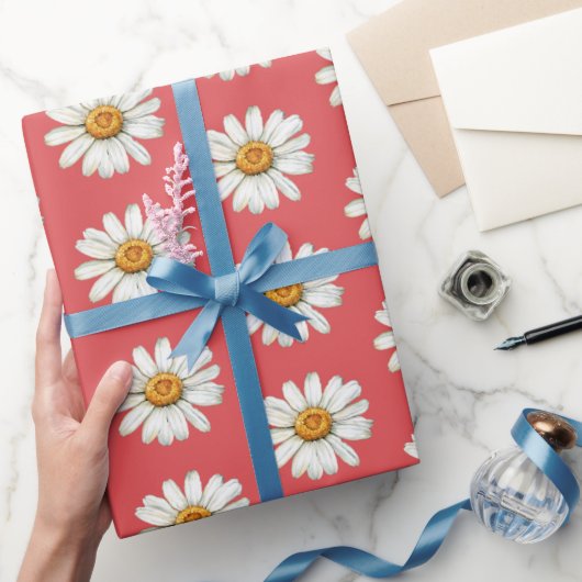 Chic Red White Daisy Flowers Birthday Geschenkpapier (Schenken)