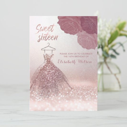 Chic romantische Rose Gold glänzende Kleidung Rose Einladung (Stehend Vorderseite)
