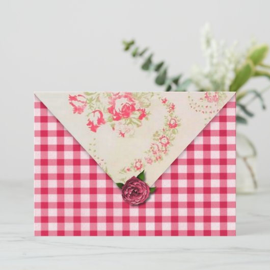 Chic Rose Hochzeit Einladung (Stehend Vorderseite)