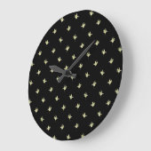 Chic Round Wall Clock: Lilies of the Valley, Black Große Wanduhr (Winkel)