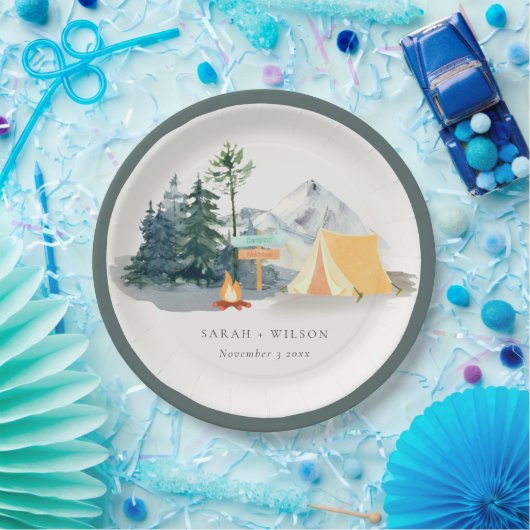 Chic Rustic Pine Woods Camping Mountain Wedding Pappteller (Party)