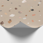 Chic rustic taupe terrazzo verpackung Blatt Geschenkpapier (Ecke)