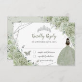 Chic Sage Green Floral Silver Quinceañera Princess RSVP Karte (Vorne/Hinten)