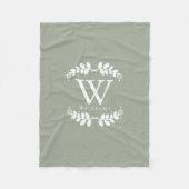 Chic Sage Green Monogram Fleecedecke (Vorderseite)