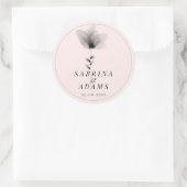 Chic Schwarz-weiß Floral Wedding Runder Aufkleber (Tasche)