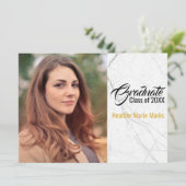 Chic Schwarz-weiß Marble Gold Foto Abschluss Einladung (Stehend Vorderseite)