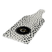 Chic Schwarz-weißes Cheetahdruck-Mustermonogramm Schneidebrett (Ecke)