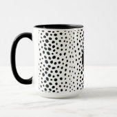 Chic Schwarz-weißes Cheetahdruck-Mustermonogramm Tasse (Links)