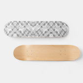 Chic Schwarzweiß Streifen und Blume Muster Skateboard (Horizontal)