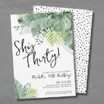 Chic Script 30. Geburtstag Einladung<br><div class="desc">Trendy Elegant Tropical Palm 30 Girly 30. Geburtstag Einladung. Feiern Sie, dass sie dreißig mit dieser eleganten, aber lustigen 30. Geburtstag einladen. Ein tropisches Design, das die ruhige Schönheit der Natur mit einem spielerischen Rand verbindet, der Ihnen sicher hilft, Spaß zu haben. Eine Mischung aus grünen tropischen Blätter, wie Blätter...</div>