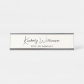 Chic Script Beruflich Cream Schreibtischnamensplakette (Vorderseite )