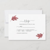 Chic Script Burgundy Leaf Minimal Wedding RSVP Karte (Vorderseite)