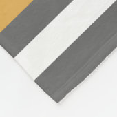 Chic Script Custom Mr. und Mrs Gray Gold Stripes Fleecedecke (Ecke)