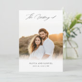Chic Script Elegantes Foto Overlay White Wedding Einladung (Stehend Vorderseite)