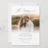 Chic Script Elegantes Foto Overlay White Wedding Einladung (Rückseite)