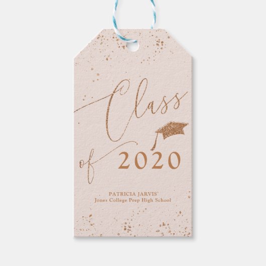 Chic Script Grad Ankündigung Rose Gold Glitzer Geschenkanhänger (Vorderseite)