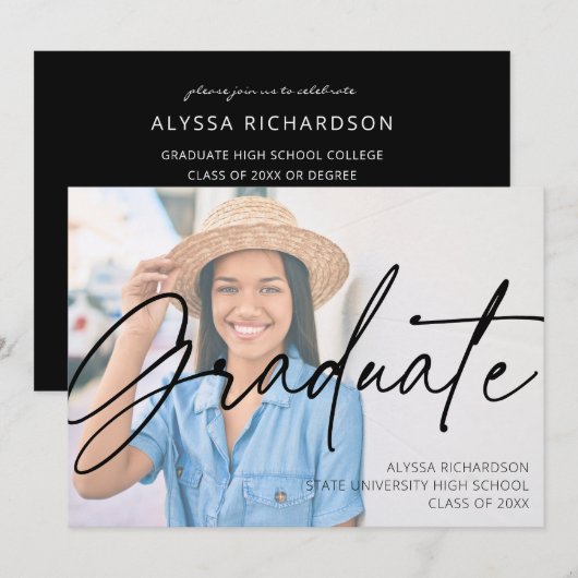 Chic Script H Foto Graduation Party Black Einladung (Vorne/Hinten)