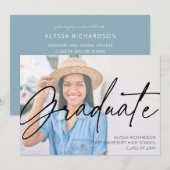 Chic Script H Foto Graduation Party Einladung (Vorne/Hinten)