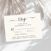 Chic Script Menü Auswahl Cream Wedding RSVP Karte