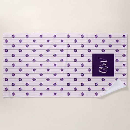 Chic Script Monogram Blume Blush Violet Strichen Strandtuch (Vorderseite)
