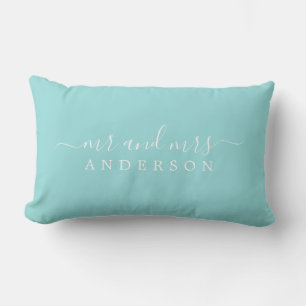 Chic Script Mr. Bright Blue Newlywed Monogram Lendenkissen