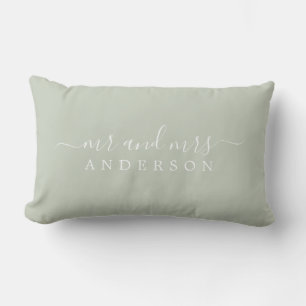 Chic Script Mr. Pastel Green New Monogram Lendenkissen
