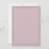 Chic Script Pastel Lila Wedeleinladung Einladung (Rückseite)
