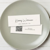 Chic Script QR Code Earring Cream Display Card Mini Visitenkarte