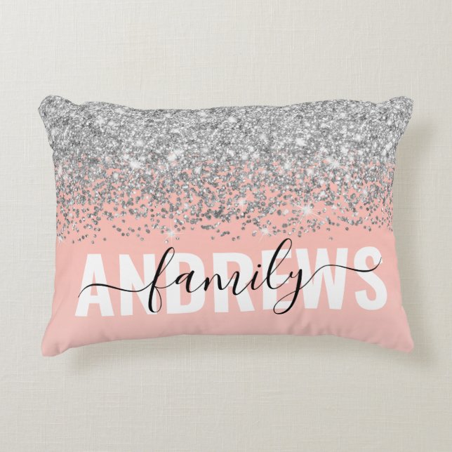 Chic Silver Confetti Pink Gradient Family Monogram Dekokissen (Vorderseite)