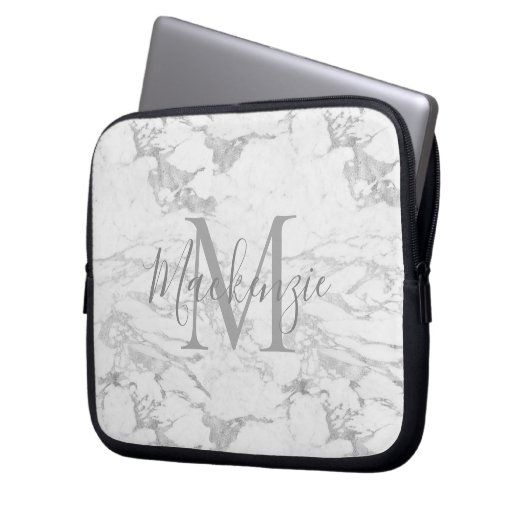 Chic Silver Foil Marmor Monogram Laptopschutzhülle (Vorderseite Links)