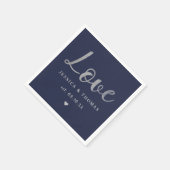 Chic Silver Foil Typografy Script Liebe Wedding Serviette (Ecke)