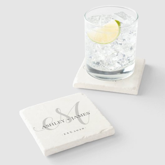 Chic Silver M Monogram Script Name Wedding Date Steinuntersetzer (Seitenansicht)